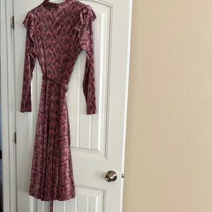 Ivy City Co Pink Floral Long Sleeve Dress